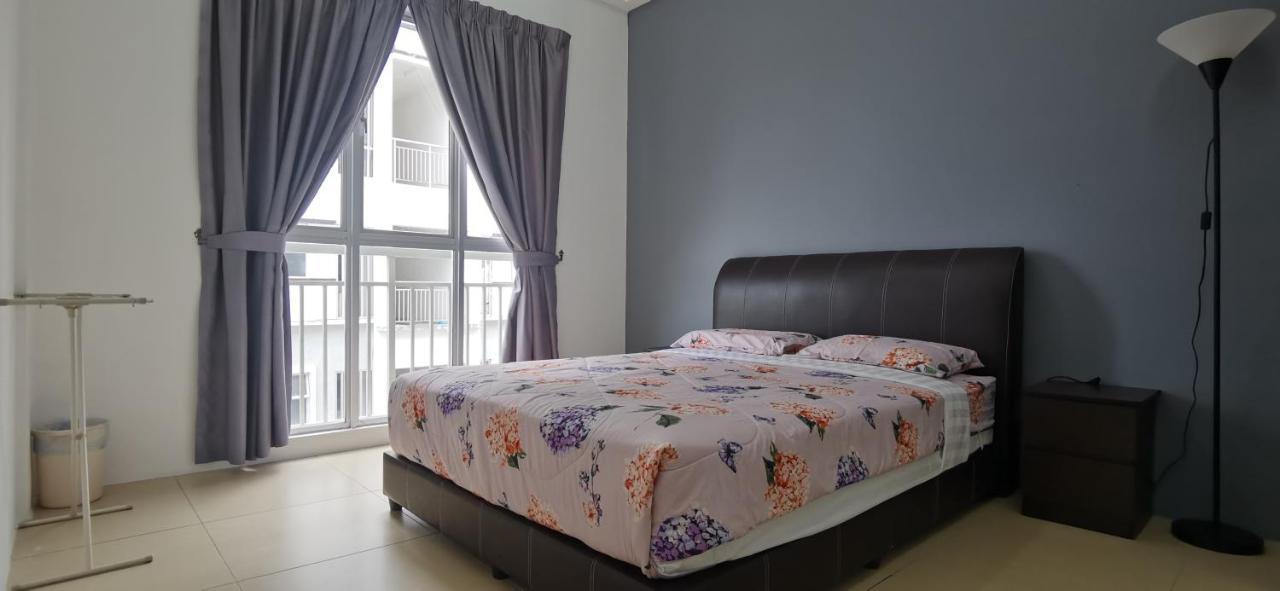 Apartment My 4rooms @ Golden Hills Pasar Malam *